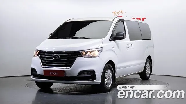 Hyundai Starex Smart