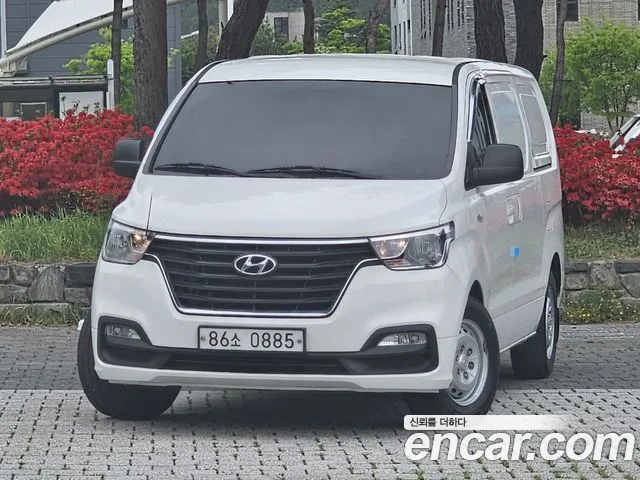 Hyundai Starex Style