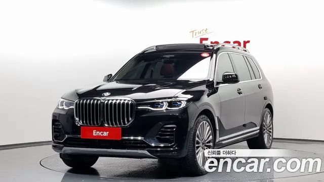 BMW X7 xDrive 40i Design Pure Excellence 6-Seater