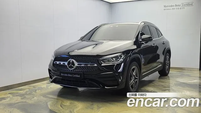 Mercedes-Benz GLA-Class GLA250 4MATIC