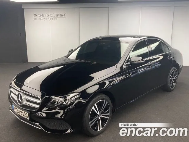 Mercedes-Benz E-Class E220d Avantgarde