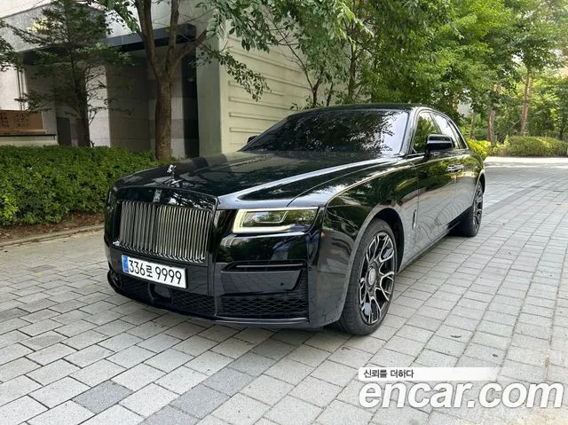 Rolls-Royce Ghost 6.7 V12 Black Badge