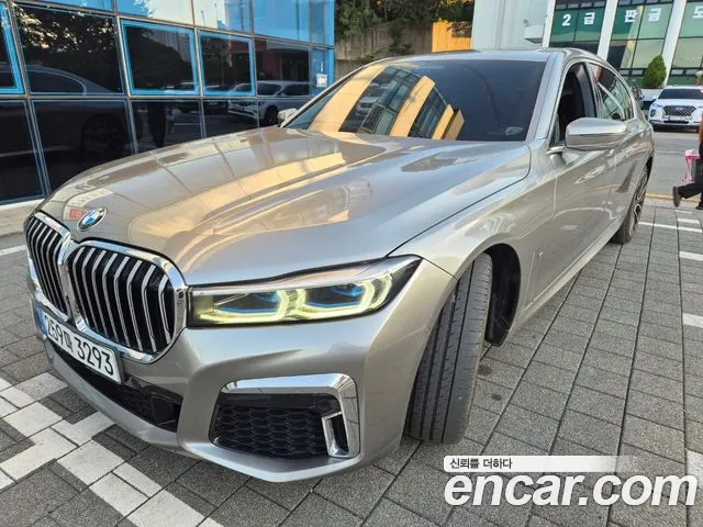 BMW 7-Series 740Li xDrive M Sport Package