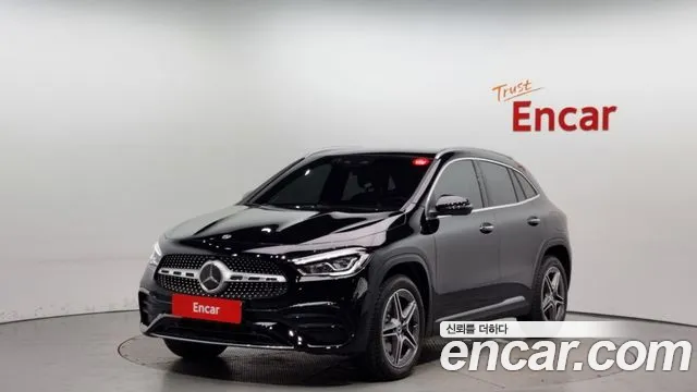 Mercedes-Benz GLA-Class GLA250 4MATIC