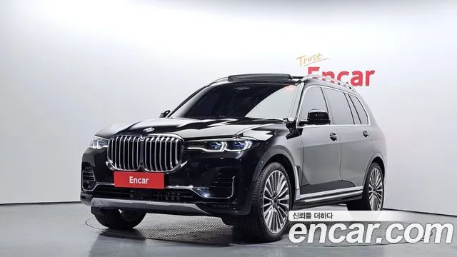 BMW X7 xDrive 40i Design Pure Excellence 7-Seater