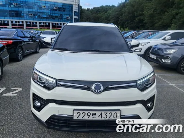 KG Mobility (Ssangyong) TIBOLI V3