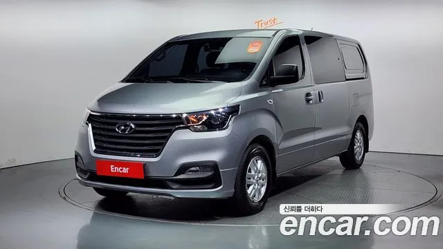 Hyundai Starex Smart