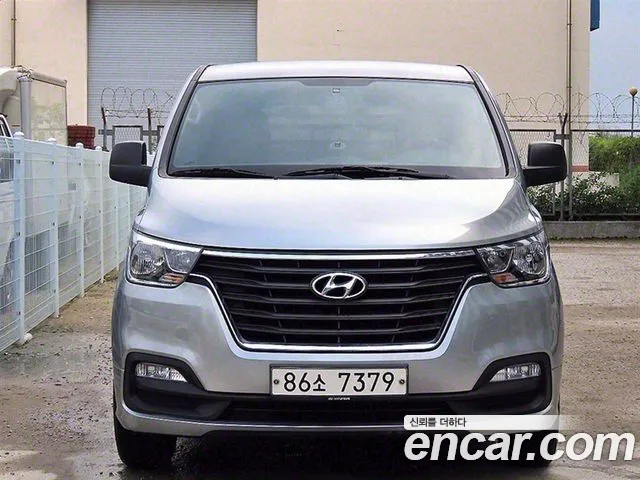 Hyundai Starex Smart