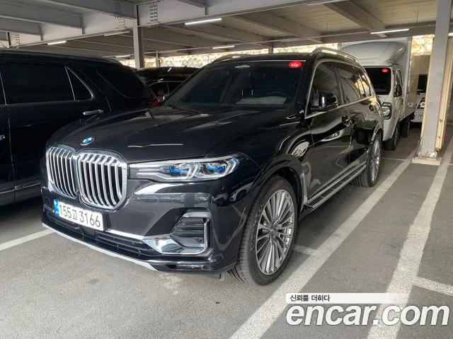 BMW X7 xDrive 40i Design Pure Excellence 7-Seater