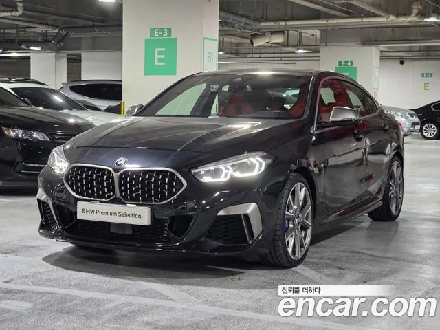 BMW 2-Series M235i xDrive