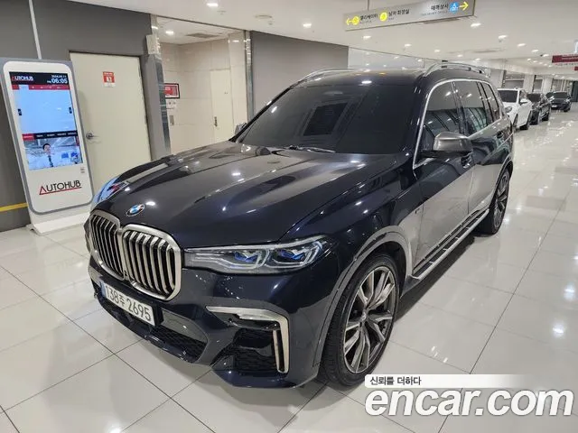 BMW X7 M50i 6STR