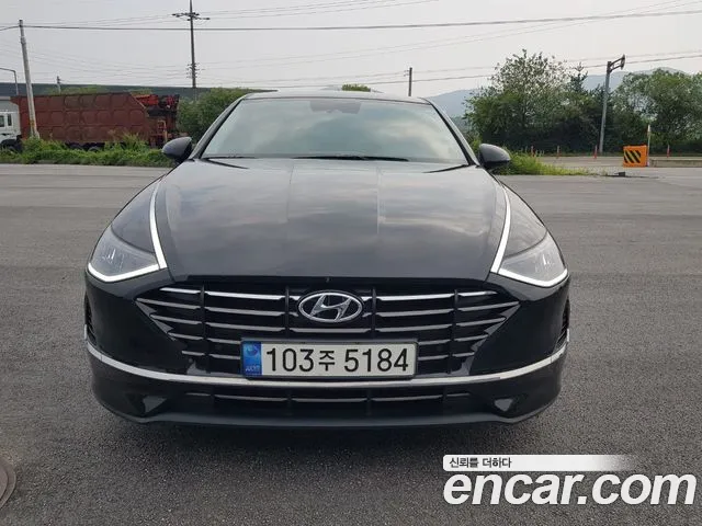 Hyundai Sonata Premium Family