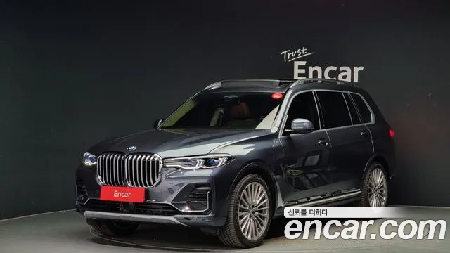 BMW X7 xDrive 40i Design Pure Excellence 6-Seater