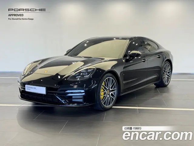 Porsche Panamera 4.0 Turbo S