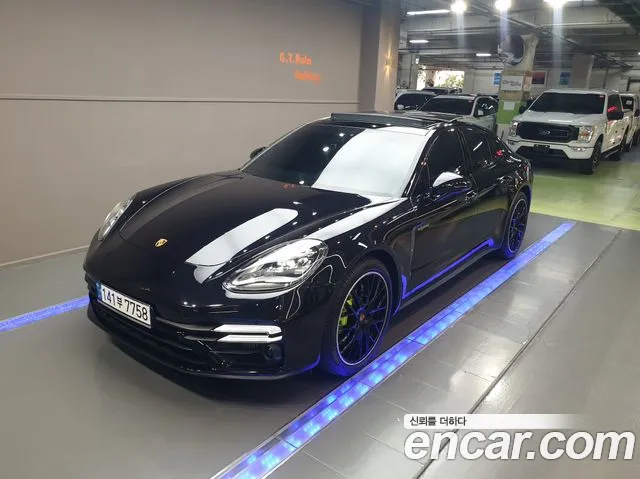 Porsche Panamera 2.9 AWD E-Hybrid Platinum Edition