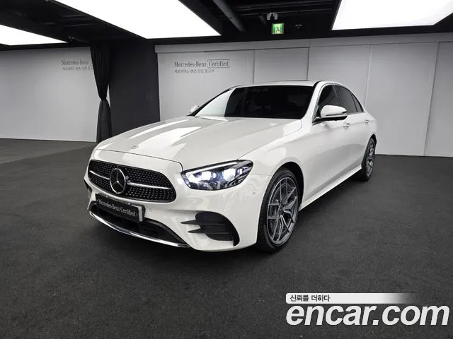 Mercedes-Benz E-Class E220d 4MATIC AMG Line