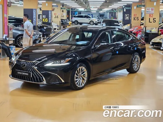 Lexus ES Luxury Plus