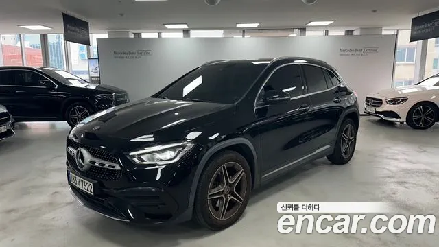 Mercedes-Benz GLA-Class GLA250 4MATIC