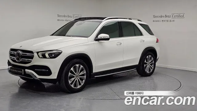 Mercedes-Benz GLE-Class GLE300d 4MATIC