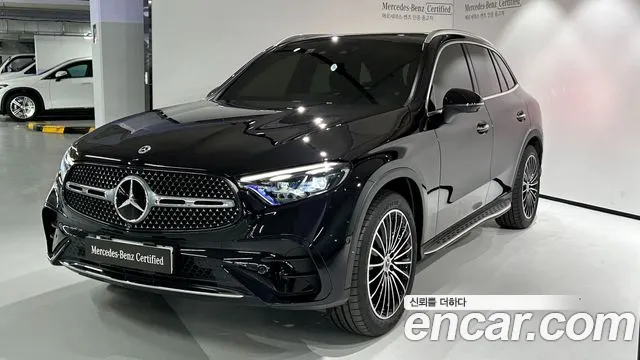 Mercedes-Benz GLC-Class GLC300 4MATIC AMG Line