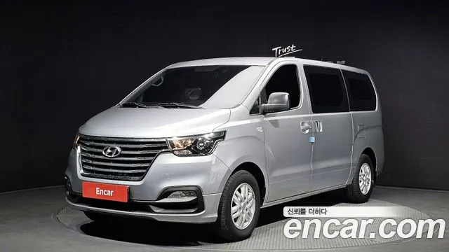 Hyundai Starex Smart