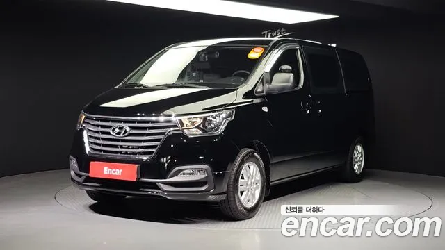 Hyundai Starex Smart