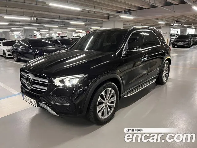 Mercedes-Benz GLE-Class GLE300d 4MATIC