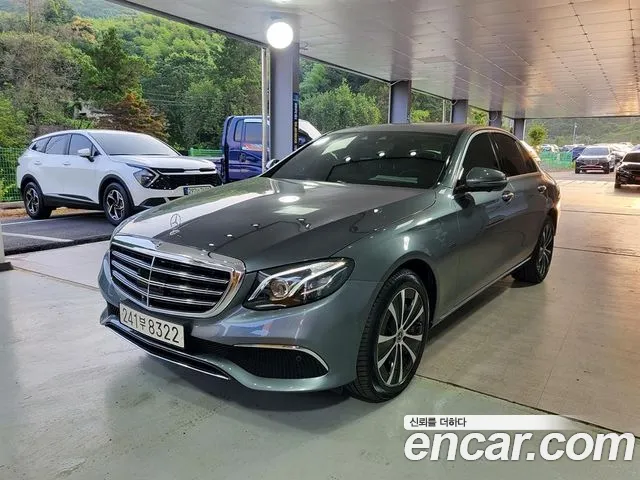 Mercedes-Benz E-Class E300e 4MATIC Exclusive