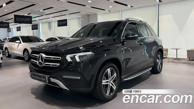 Mercedes-Benz GLE-Class GLE300d 4MATIC