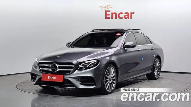 Mercedes-Benz E-Class E350 4MATIC AMG Line