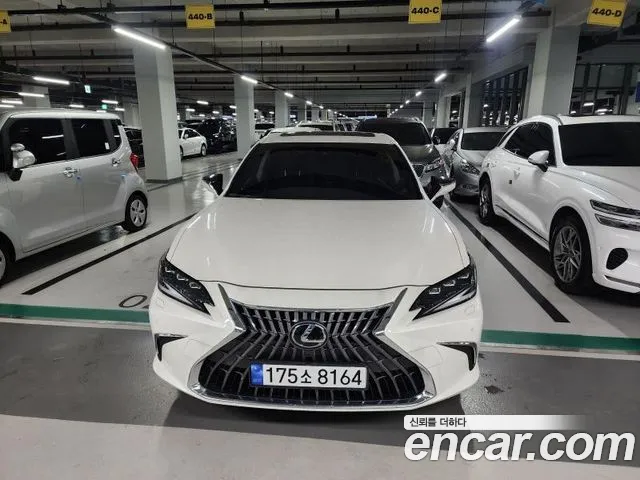 Lexus ES Executive