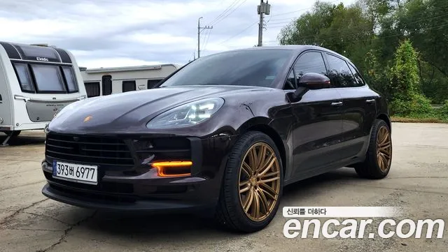 Porsche Macan 95B