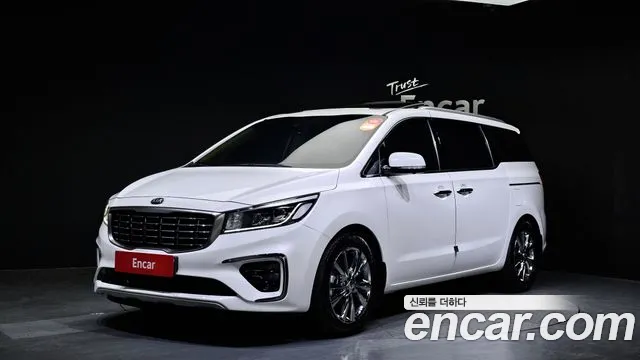 Kia Carnival Gasoline 9-Seater Noblesse Special