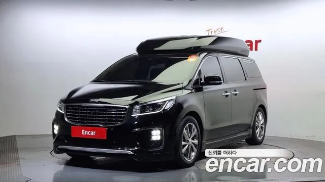 Kia Carnival President