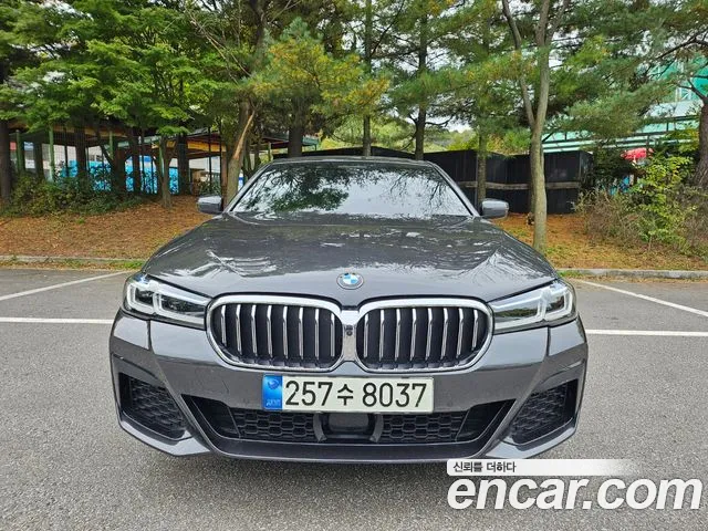 BMW 5-Series 530e M Sport