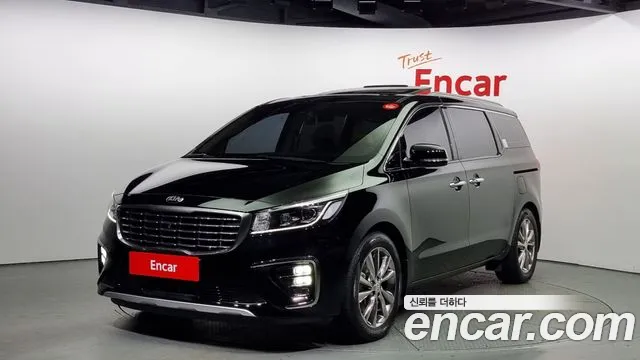 Kia Carnival 9-Seater Noblesse Special