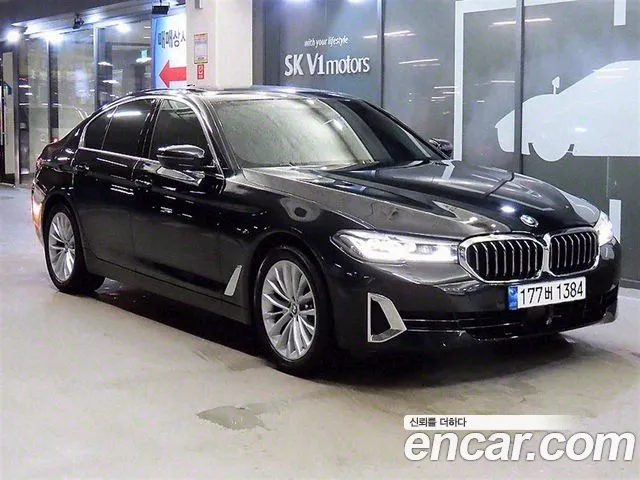 BMW 5-Series 523d xDrive Luxury