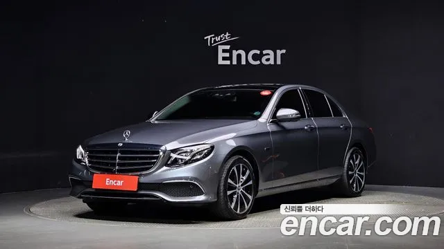 Mercedes-Benz E-Class E300e Exclusive