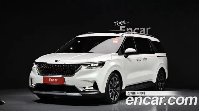 Kia Carnival 9-Seater Signature