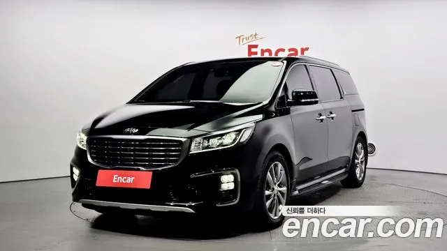 Kia Carnival 9-Seater Noblesse Special