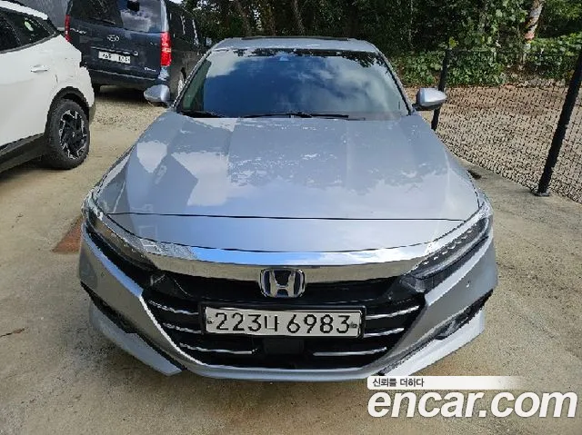 Honda Accord 2.0 Hybrid Touring