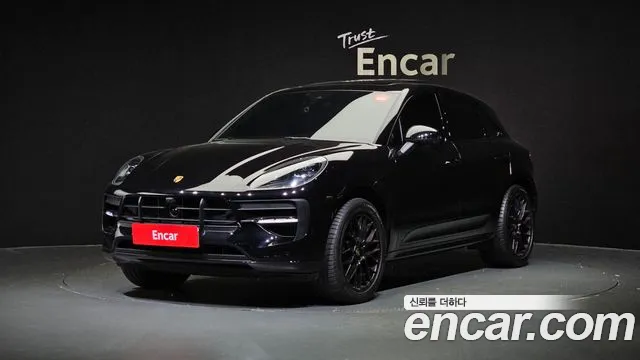 Porsche Macan 95B