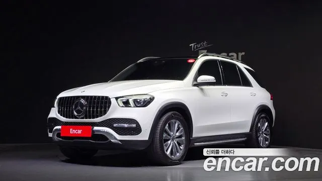 Mercedes-Benz GLE-Class GLE300d 4MATIC