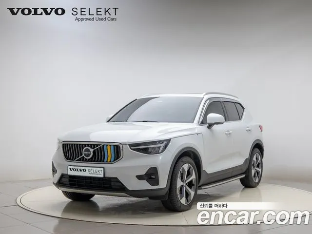 Volvo XC40 B4 Ultimate Bright