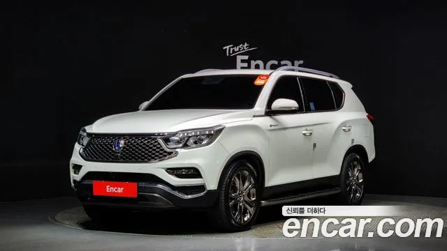 KG Mobility (Ssangyong) Rexton White Edition