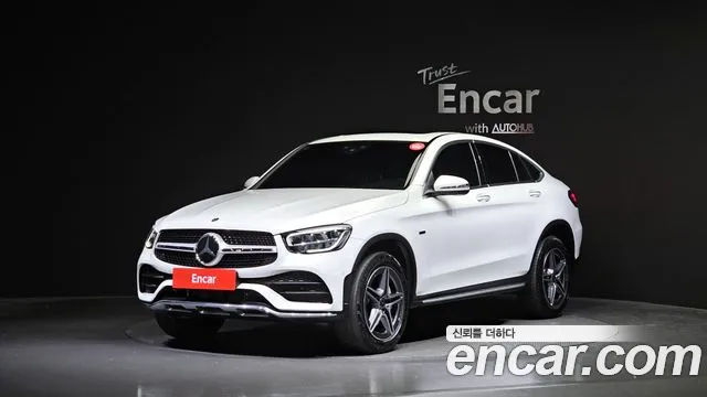 Mercedes-Benz GLC-Class GLC300e 4MATIC Coupe