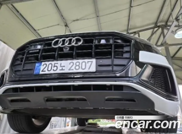 Audi Q8 55 TFSI Quattro Premium