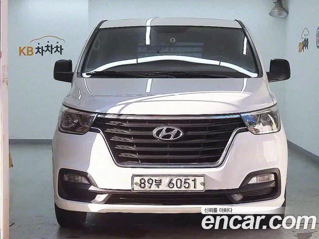 Hyundai Starex Smart