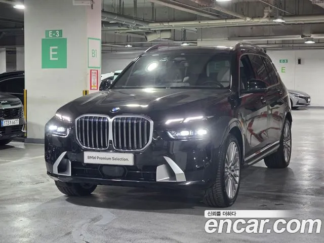 BMW X7 xDrive 40i Design Pure Excellence 7-Seater