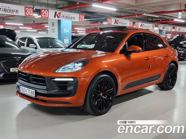 Porsche Macan 95B